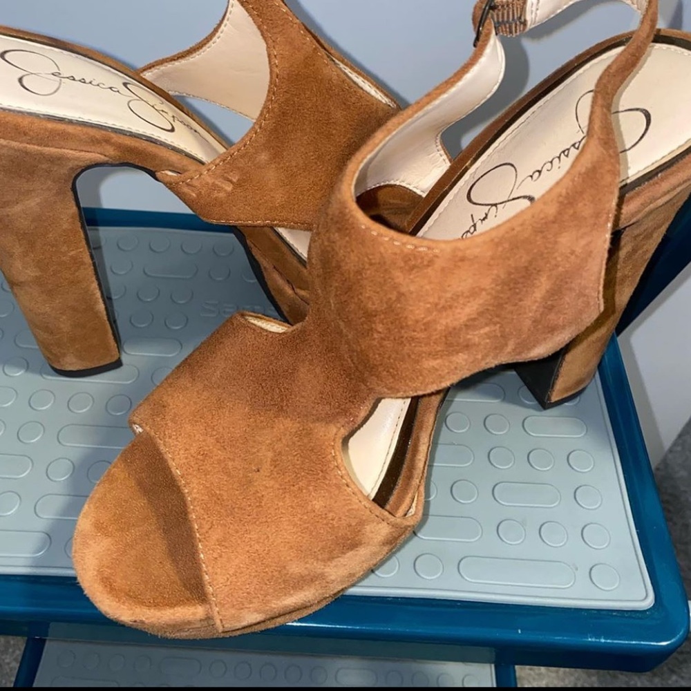Jessica Simpson heels